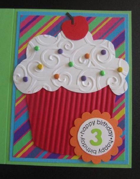 Cupcake Birthday Cards, Cupcake Cards, Birthday Card Ideas, Button Tree, Diy Cupcake, Cupcake Card, Cupcake Birthday, Homemade Birthday, Homemade Birthday Cards