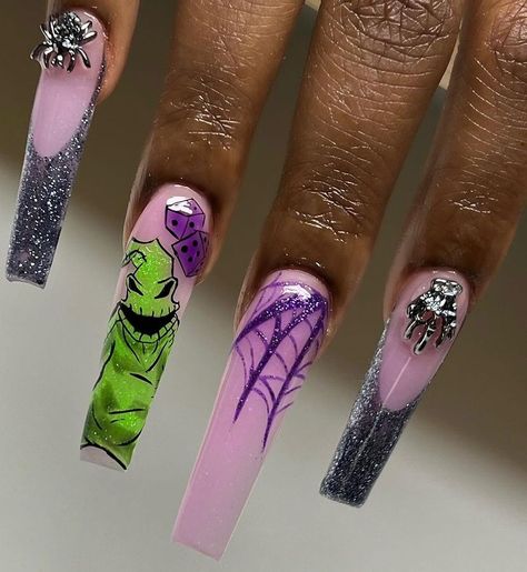 Pink Oogie Boogie Nails, Bogie Boogie Nails, Oggie Boogie Nail Designs, Oogie Boogie Nails Short, Boogie Man Nails, Boogie Nails, Oogie Boogie Nails, Joker Nails, Stilleto Nails Designs