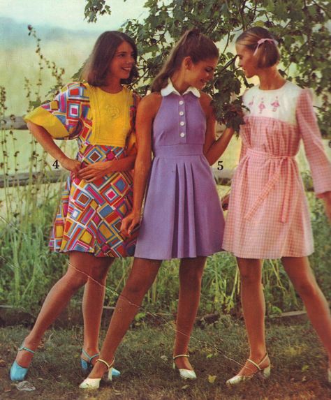 Spiegel 73 ss purple dress | jsbuttons | Flickr Fashion 60s, Mode Hippie, 60s 70s Fashion, 60s And 70s Fashion, 70s Aesthetic, 70s Inspired Fashion, 70s Outfits, 70’s Fashion, Seventies Fashion