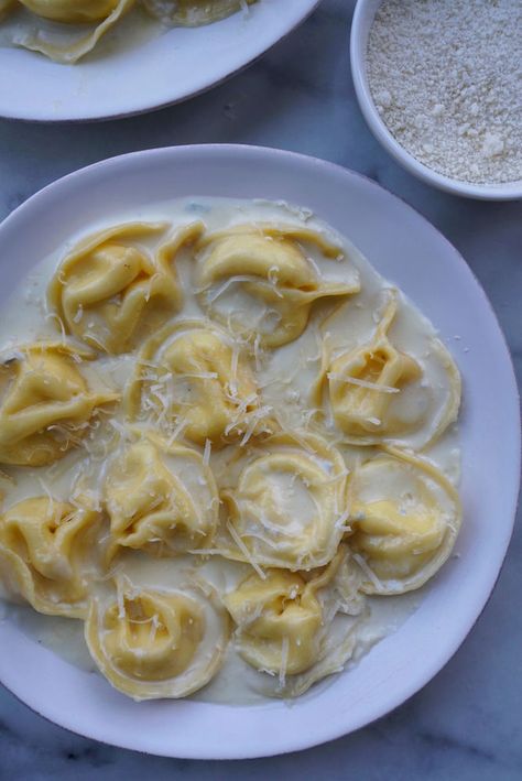 Truffle Tortellini, Gorgonzola Cream Sauce, Chic Food, Semolina Flour, Types Of Flour, White Truffle, Parmigiano Reggiano, 2 Eggs, Whole Milk