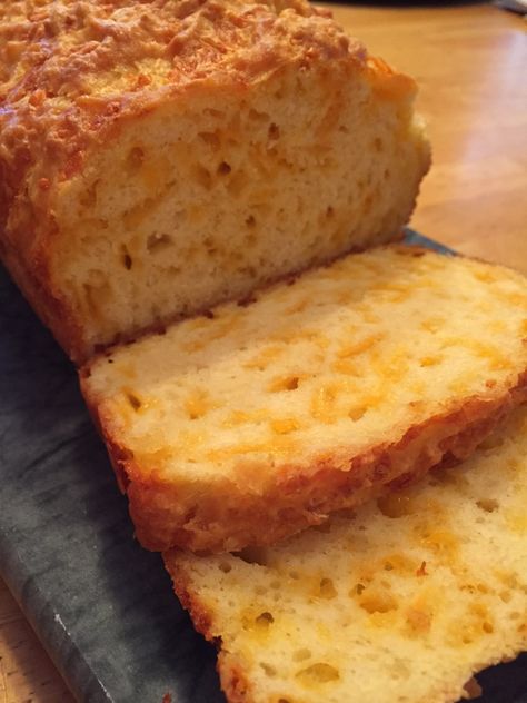 Bread Maker Cheese Bread Recipe, Quick Bread With Buttermilk, Cheese Bread Recipe For Bread Machine, Bread Machine Recipes Cheese, Amish Cheese Bread, Bread Maker Cheese Bread, Bread Machine Cheese Bread, Bread Machine Cheese Bread Recipes, Quick Cheese Bread