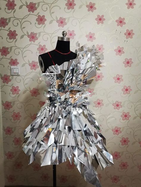 Future Technology Silver Dress Model Catwalk Stage Show Parade Theme Stage Dance Costume - Buy Catwalk Costume,Model Costume,Stage Costume Product on Alibaba.com Recycled Costumes, Junk Kouture, Model Catwalk, Model Costume, Fashion Show Themes, Recycled Outfits, Recycled Dress, Stage Dance, Paper Dress