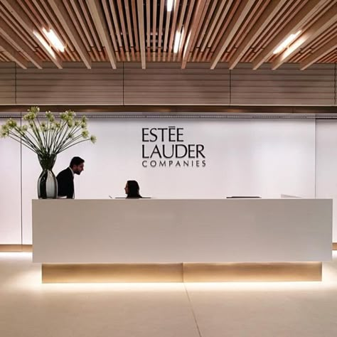 Inside Estee Lauder: the reception Clinic Moodboard, Architecture School Design, Glamorous Office, Office Redesign, Dental Office Design Interiors, Beauty Rules, Architecture School, Future Office, Career Vision Board