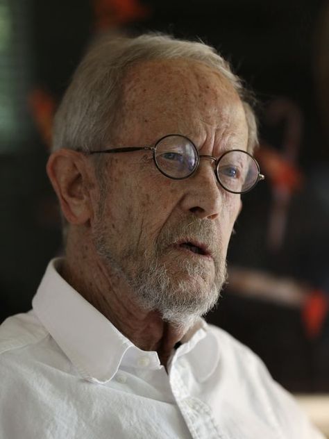 Elmore Leonard dies at 87. Michigan Mitten, Elmore Leonard, Book Trailers, I Love Books, My Dad, Celebrity Gossip, Love Book, Celebrity Photos, Entertainment News