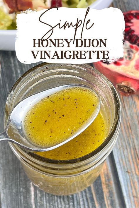 Simple Honey Dijon Vinaigrette Salad Dressing With Olive Oil, Dressing With Olive Oil, Healthy Dressings, Honey Dijon Dressing, Amazing Salads, Honey Dressing, Honey Mustard Vinaigrette, Dijon Vinaigrette, Yummy Salads