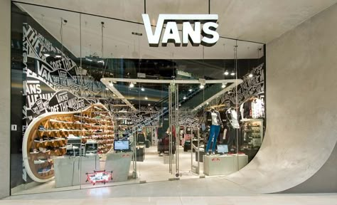 Skate Shop Design, Boutique Vans, Wall Hat Racks, Gallery Wall Template, Shoe Store Design, Wall Hats, Interior Architecture Drawing, Vans Store, Skateboard Shop