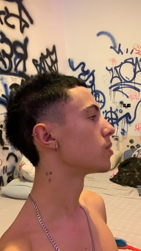 Men Face Piercing, Basic Tattoos Men, Small Mullet Men, Mullet Buzzcut, Short Punk Hair Men, Buzzcut Mullet, Buzzcut Styles, Buzzcut Men Fade, Short Mullet Mens