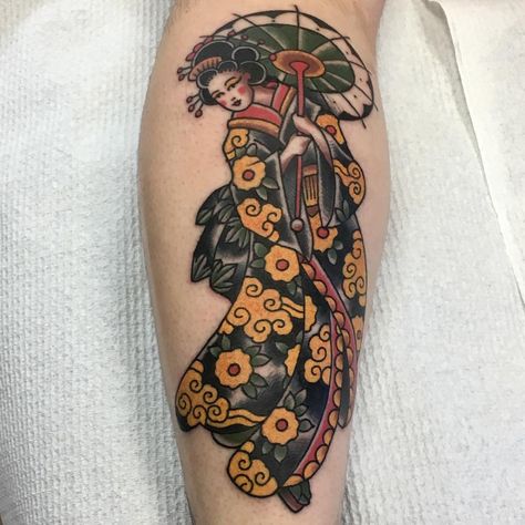 Tom Tom Tattoo (@tomtom_tattoo) • Instagram photos and videos Geisha Tattoo Sleeve, Traditional Geisha, Japanese Geisha Tattoo, Geisha Tattoos, Umbrella Tattoo, Geisha Tattoo Design, Sunset Tattoos, Geisha Tattoo, Elements Tattoo