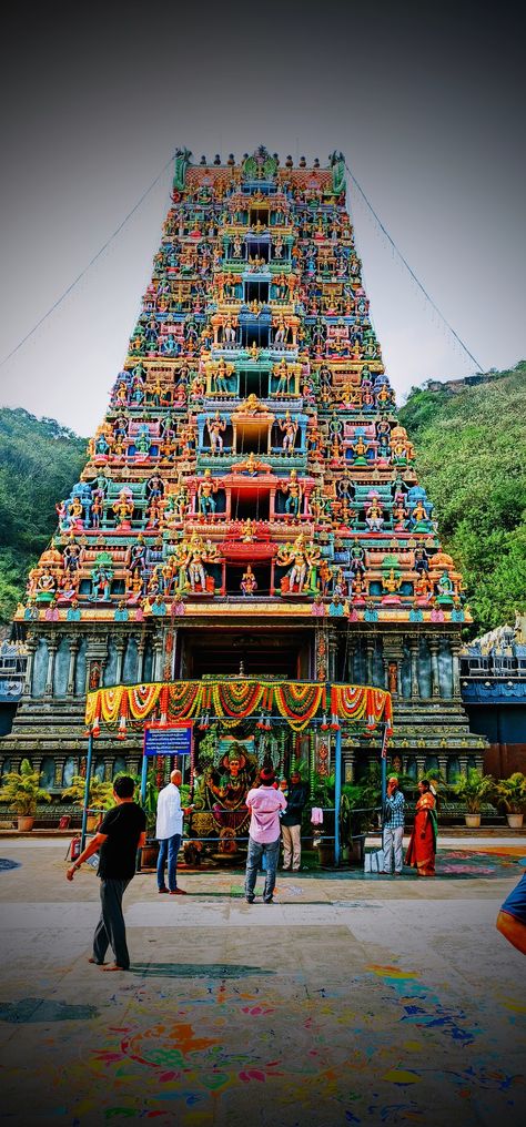 Rameshwaram Temple Photography, Rameshwaram Temple, Temple Gopuram, Durgamma Photos, Surya Actor, Civil Engineering Construction, Indian Temple Architecture, S Letter Images, Temple Bells