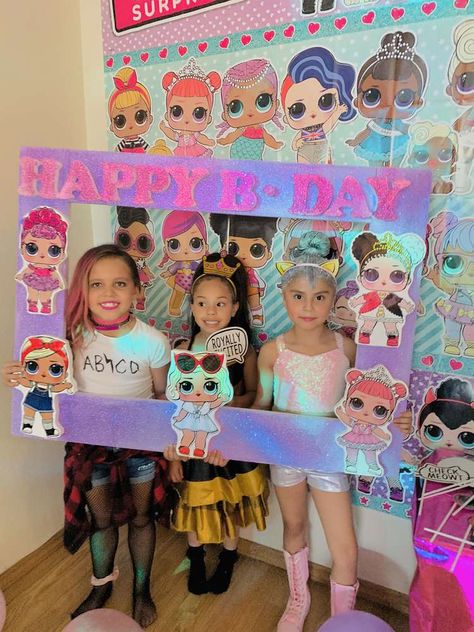 Lol Party Activities, Lol Diy Party Ideas, Lol Pool Party Ideas, Lol Surprise Birthday Decorations, L.o.l Party Ideas, Diy Lol Doll Party Decorations, Lol Birthday Party Ideas Diy, Lol Omg Birthday Party Ideas, Lol Party Games