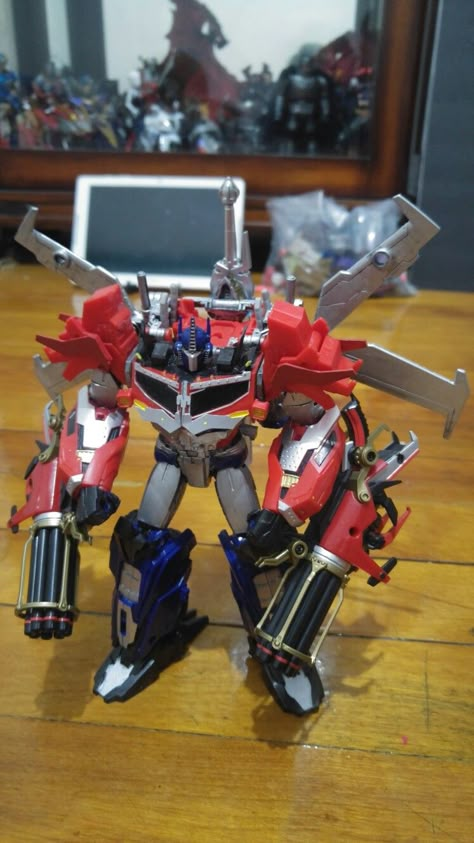 Custom Transformers prime beast hunters optimus Optimus Prime Beast Hunters, Transformers Prime Toys, Custom Transformers Toys, Transformers Prime Optimus, Transformers Prime Beast Hunters, Optimus Prime G1, Transformers Figures, Optimus Prime Toy, Beast Hunters