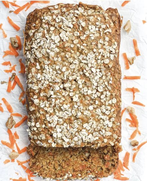 Carrot Oat Loaf | Foodtalk Carrot Loaf, Delish Cakes, Apple Cinnamon Cake, Bread Loaves, Chocolate Banana Cake, Healthier Sweets, Apple Fritter Bread, Loaf Cake Recipes, Pumpkin Loaf