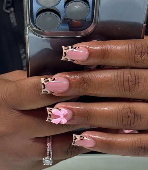 Short Classy Set Nails, Nail Ideas Baddie Short, Short Nail With Flowers, French Tip With One Nail Different, Ghana Nail Designs, French Tips Nails Color, Almond Acrylic Christmas Nails, Short Birthday Set Nails, Short Nails Brown Design