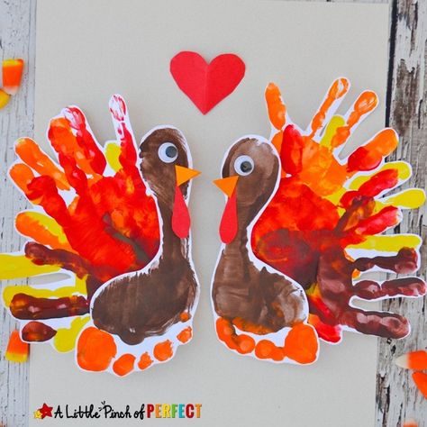 Footprint Turkey, Thanksgiving Crafts Preschool, Easy Thanksgiving Crafts, November Crafts, Footprint Crafts, Turkey Crafts, Thanksgiving Preschool, Thanksgiving Art, Turkey Craft