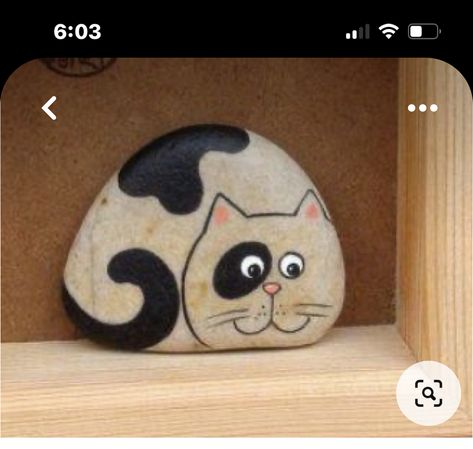 Stone Pictures Pebble Art, Garden Rock Art, Spotted Cat, Diy Rock Art, Painted Rock Animals, Stone Art Painting, Paper Craft Ideas, Painted Rocks Kids, Painted Rocks Craft