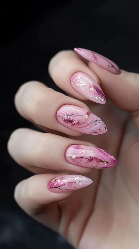 Pink Quartz Nails, Highlights Pink, Sophisticated Manicure, Pastel Pink Nails, Pale Pink Nails, Quartz Nails, Pretty Manicures, Elegant Nail Art, Pink Manicure