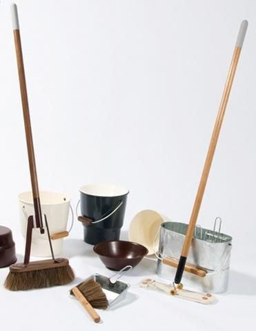 Edinburgh-based industrial designer Tom Harper conceived of his Keeping Up Appearances line as a graduate project at the Edinburgh College of Art to " Luxury Cleaning, Waste Free Living, Cleaning Fun, Eco Cleaning, Gutter Cleaning, Plastic Free Living, Zero Waste Kitchen, Cleaning Gadgets, Cleaning Gutters