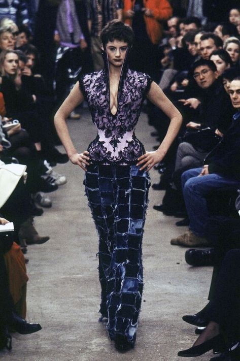 Alexander McQueen - Fall 1996 RTW Mcqueen 90s, Alexander Mcqueen 90s, 90s Runway, Alexander Mcqueens, Alexander Mcqueen, Alexander, Ralph Lauren, Fashion Design