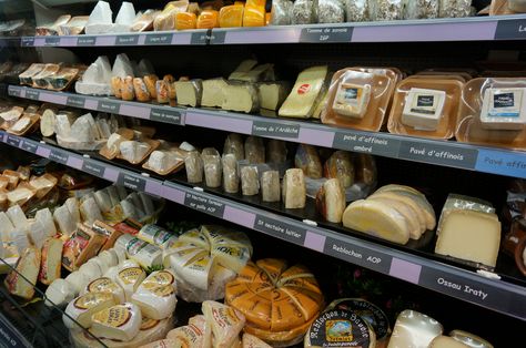 For someone who loves food shopping, it’s an exciting revelation to wander the aisles of French supermarkets. The big chains like Carrefour, Casino, and Auchan, are designed to be one-stop s… French Supermarket, Paris France Travel, Food Shopping, Living In Paris, Bottle Of Wine, Gardening Tools, Food Shop, Love Food, Casino