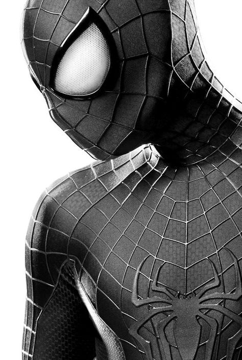 B&W | The Amazing Spider-Man Comic Book Wallpaper, Avengers Tower, Spiderman Noir, Spiderman Poster, Spiderman Tattoo, Marvel Wall Art, Black And White Spider, Movies Photo, Andrew Garfield Spiderman