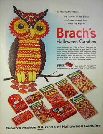 Vintage Halloween Ad ~ Brach's Halloween Candies ©1960 Brachs Candy, Halloween Candies, Vintage Halloween Images, Old Candy, Vintage Candy, Halloween Images, Best Candy, Vintage Owl, Retro Halloween