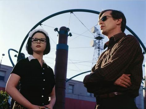 #thorabirch on Instagram | Hashtags Ghost World Movie, Daniel Clowes, Thora Birch, Prime Movies, Ghost World, Quirky Girl, Steve Buscemi, Teen Movies, World Photo