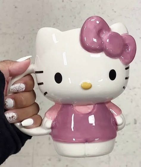 Hello Kitty Outfit, Hello Kitty 3d, Images Hello Kitty, Hello Kitty Mug, Hello Kitty Things, Kitty Aesthetic, Kitty Clothes, Charmmy Kitty, Hello Kitty Clothes