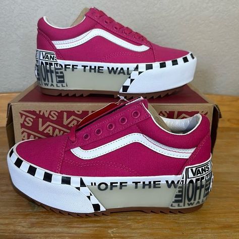 Reasonable Offers Welcomed Brand New In Box Vans Platform Logo Stacked Hot Pink Woman’s 5 Limited Collection Unique Velvet Vans, Vans Platform, Tennis Vans, Rocker Chic Style, Low Top Vans, Platform Tennis Shoes, White Platform Shoes, Platform Tennis, Platform Vans