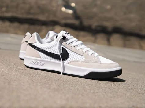 Nike Sb Adversary, Nike Mens Shoes, Nike Shoes Men, Nike Sb Shoes, Nike Sneakers Mens, Urban Shoes, Nike Casual, Nike Kicks, Dr Shoes