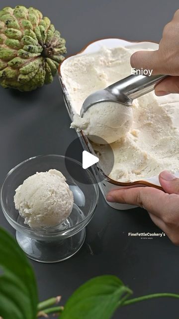 Custard Apple Recipes, Apple Ice Cream Recipe, Apple Ice Cream, Fruit Custard, Ice Cream At Home, Popsicle Molds, Cold Treats, Apple Brand, Fresh Cream