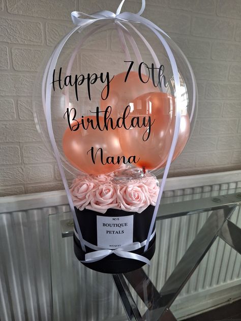 Hot Air Balloon Gift, Hat Box Flowers, Name Balloons, Balloon Gifts, Box Flowers, Celebration Balloons, Happy 70 Birthday, Box Hat, Flowers Birthday