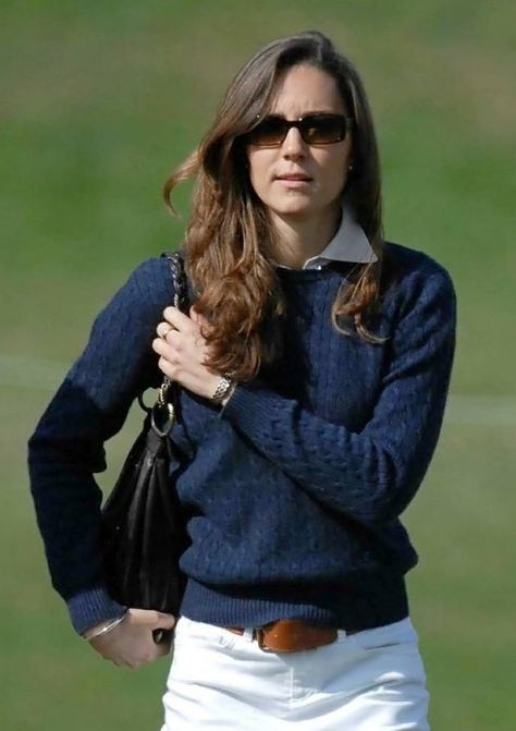 Royal Prep Kate Middleton Casual Style, Awesome Kate, Looks Kate Middleton, Kate Middleton Outfits, Princess Kate Middleton, Middleton Style, Catherine Middleton, Kate Middleton Style, Duchess Kate