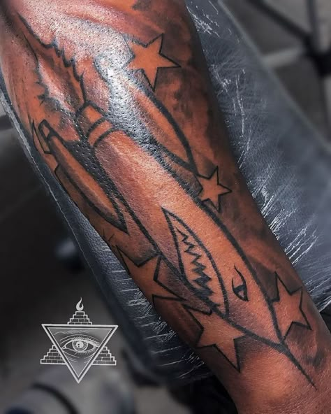 Houston Rockets Tattoo Ideas, Houston Rockets Tattoo, Rocket Tattoo Design, Mari Tattoo, Trap Tattoos Men, Small Dope Tattoos, Leg Tats, Tattoo Name Fonts, Arm Tattoos For Guys Forearm