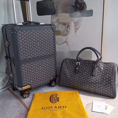 Goyard Luggage, Goyard Bag, Fancy Bags, Luggage Sets, Material Girls, One Set, Business Account, Buying Jewelry, Diamond Jewelry