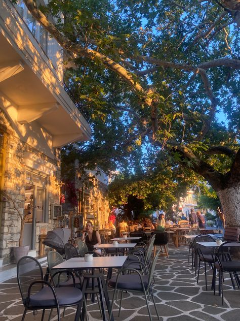 #greece #summer #naxos #naxosgreece #resteraunt #eurosummer Naxos Greece, Greek Island Hopping, Naxos Island, Greece Trip, Sun Aesthetic, Greece Summer, Greece Holiday, Italy Tours, Dream Holiday