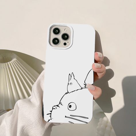 Welcome to ANZ Phone Case Emporium! 🌟 Dive into the world of anime with our exclusive Anime phone cases, featuring the famous Totoro from the popular My Neighbor Totoro Anime Manga series. Cute Anime Phone Cases, Studio Ghibli Phone Case, My Neighbor Totoro Pencil Case, Ghibli Phone Case, Anime Phone Cases, Totoro Phone Case, Clear Anime Phone Case, Japan Cartoon, Anime Phone