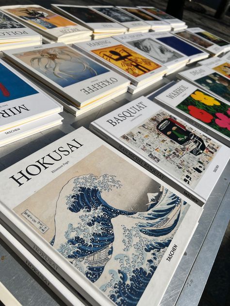 Great Wave Aesthetic, Hokusai The Great Wave, Wave Aesthetic, The Great Wave, Artist Aesthetic, Art Books, Classic Literature, Book Collection, Dark Academia