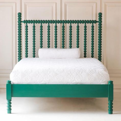 Our Harriet Spindle Bed in custom green #beautifulbeds #beautifulbedcompany #sleepbeautifully #interior #interiorinspiration #instadecor… Spool Bed, Nashville Apartment, Pretty Bedrooms, Oregon House, Steel Bed Frame, Spindle Bed, Dream Farm, Beautiful Bed, Steel Bed