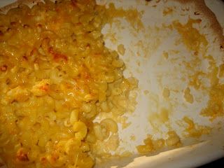 Easy Homemade Mac and Cheese--Emeril Lagasse Emeril Lagasse Recipes, Emeril Lagasse, Meals Recipes, Mac N Cheese Recipe, Cajun Recipes, In A Hurry, Close To Home, Dinner Time, Easy Homemade