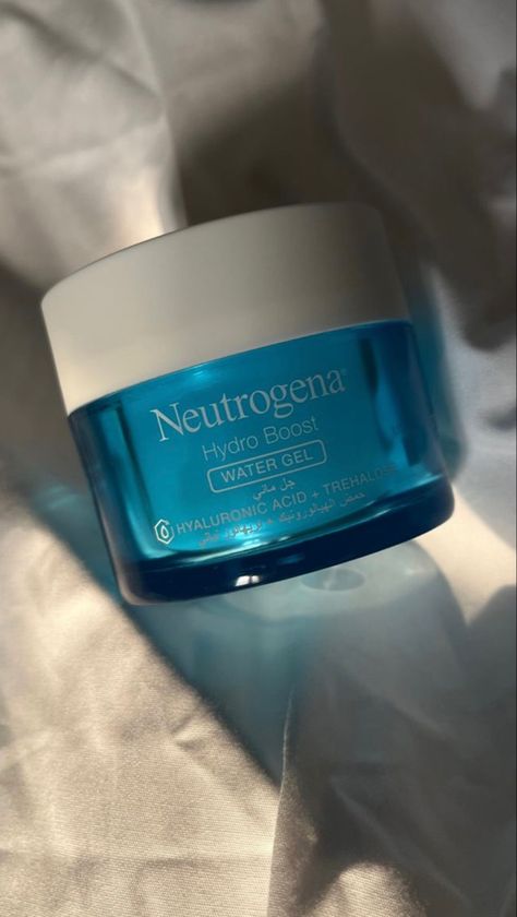 Neutrogena Water Gel, Neutrogena Hydro Boost Water Gel, Hydrating Face Moisturizer, Skincare Wishlist, Water Gel Moisturizer, Oily Sensitive Skin, Oily Skin Care Routine, Hydro Boost, Neutrogena Hydro Boost