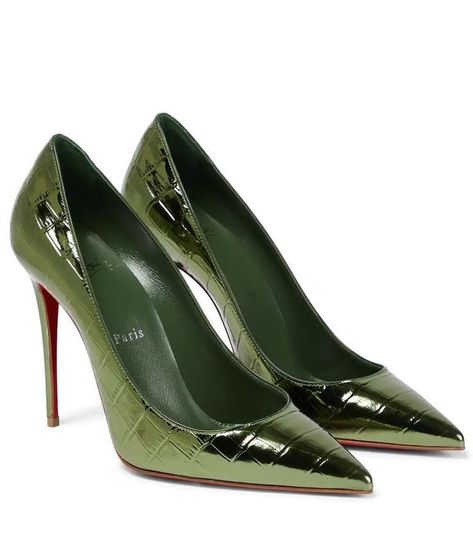 Louboutin Kate, Christian Louboutin Kate, Dr Shoes, Shoes Heels Classy, Louboutin Heels, Heels Classy, Fancy Shoes, Bow Heels, Aesthetic Shoes