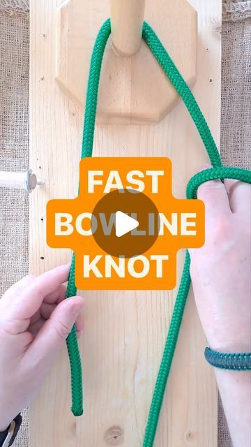 5,184 likes, 12 comments - cbysparacordandmore on November 2, 2023: "HOW TO: **FAST one hand loop BOWLINE KNOT** • #outdoor #camping #survival #paracord #cbys #cbysparacordandmore #knot". Bowline Knot Tutorial, Bow Line Knot, Useful Knots For Everyday, Knot Board Scout, Navy Knots Tutorial, Boating Knots, Truckers Knot, How To Tie A Knot That Wont Come Undone, Boat Mooring Knots