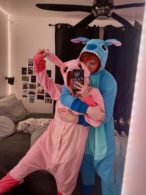 Matching Stitch Onesies, Matching Stitch Onesies Couples, Stitch And Angel Onesies Couples, Stitch Onesie Couple, Angle And Stitch Costume, Spiderman Onesie Couple, Stitch And Angel Costume Couple, Stitch Onesie, Couple Onesies