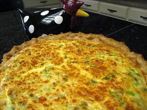 Fresh Corn Pie from Food.com:   								This is a very old recipe of mine. Just a pretty and delicious way to serve that yummy summer corn! Corn Pie Recipe, Ham And Swiss Quiche, Swiss Quiche, Crab Quiche, Corn Pie, Pastry Shells, Pastry Crust, Quiche Recipes, Fresh Corn