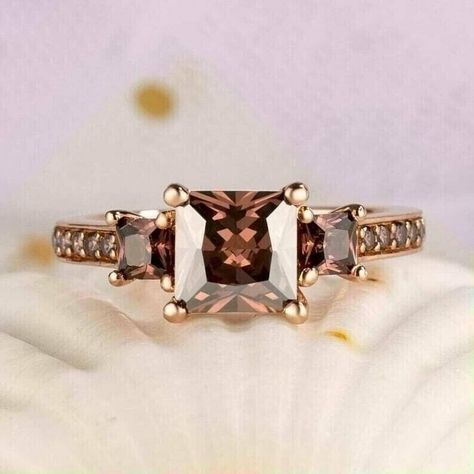 Chocolate Diamond Wedding Rings, Chocolate Diamond Ring Engagement, Chocolate Diamond Ring, Real Engagement Rings, Best Friend Rings, Chocolate Diamond, Engagement Gifts For Her, Green Emerald Ring, 3 Stone Engagement Rings