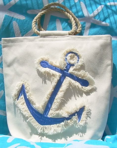 Stylish Eve Outfits, First Cruise, Canvas Bag Design, Beach Cottage Decor, Beach Essentials, Nautical Fashion, Eco Bag, Beach Cottage, Beach Bags