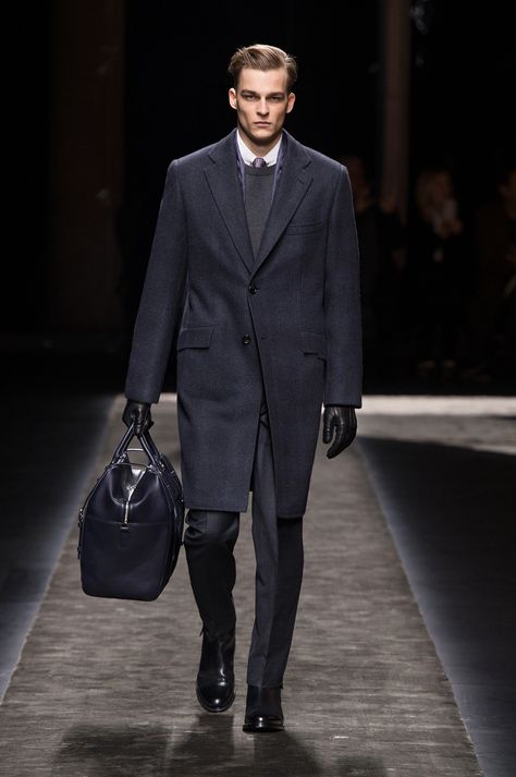 #brioni #menswear #runway Brioni Menswear, Rome Sights, Mens Runway Fashion, Gq Mens Style, Bald Men Style, M65 Field Jacket, Sportswear For Men, Store Experience, Brioni Men