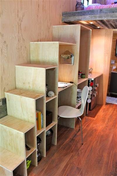 College student builds tiny home to graduate debt-free - TODAY.com Tiny House Stairs Storage, Tiny House Stairs Ideas, Tiny Home Office, Tiny House Stairs, Loft Stairs, Tiny House Loft, Loft Ladder, Loft Bedroom, House Loft