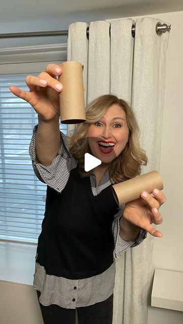 Jennifer Valentyne on Instagram: "Toilet Paper Roll Curtain #Hack 🧻 So cool!! #homedecor" Paper Curtain, Toilet Paper Roll Diy, Roll Up Curtains, Easy Homemade Gifts, I Dream Of Jeannie, Dream Of Jeannie, Toilet Paper Roll Crafts, Paper Roll Crafts, Diy Home Furniture