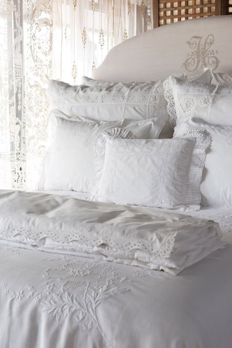 White Lace Bedding, Romantic Bedding, Neutral Bed Linen, Spring Romance, Black Bed Linen, White Linens, Lace Bedding, Grey Linen Bedding, Bed Linen Design